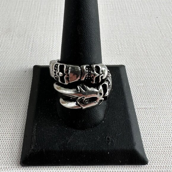 Bikers Stainless Steel Skull & Claw Ring Size 11, Gothic Halloween Jewelry - Picture 5 of 8